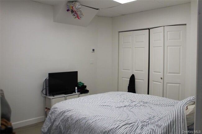 Building Photo - 2229 Crompond Rd