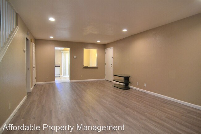 Building Photo - 3 br, 2 bath House - 15205 Hesperian Blvd #C