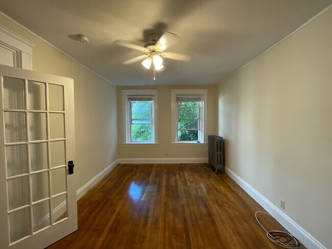 *Pictures are representative samples of the advertised unit. In some cases, the actual units you to - 85 Brainerd Rd