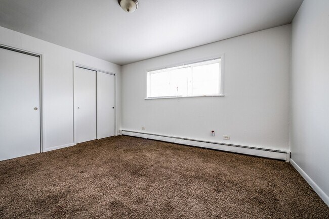 Building Photo - 8100 S Drexel Ave Chicago, IL 60619