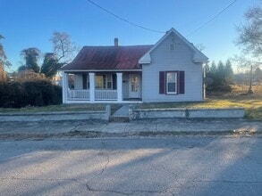 Building Photo - 618 Loudon Ave NW