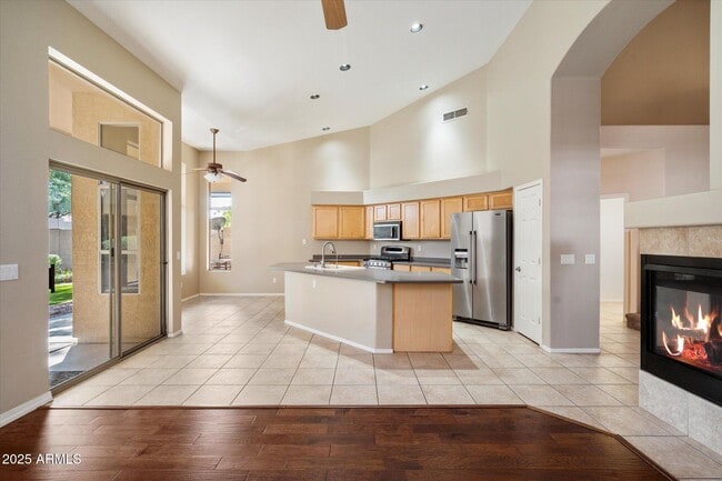 Foto del edificio - 4823 E Barwick Dr