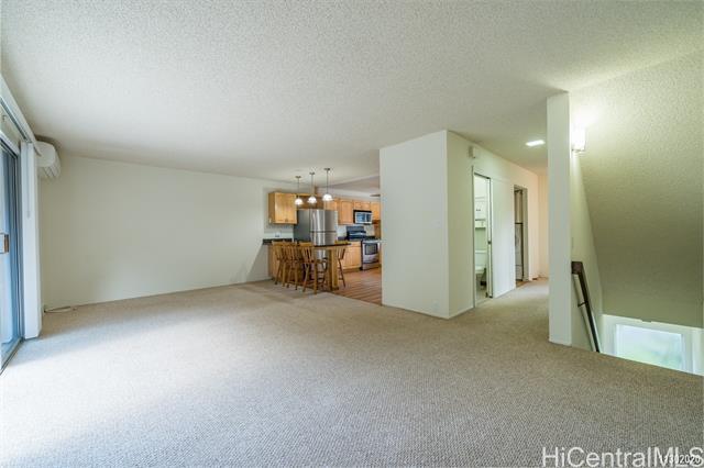 Building Photo - 46-405-405 Kahuhipa St