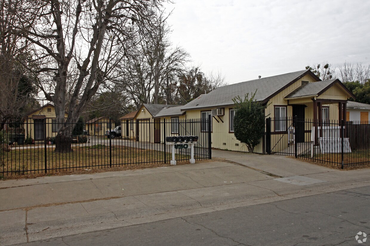 430 Harding Ave Apartments in Sacramento, CA