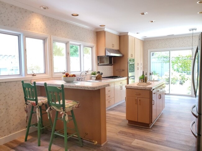 Building Photo - 875 Arcturus Cir