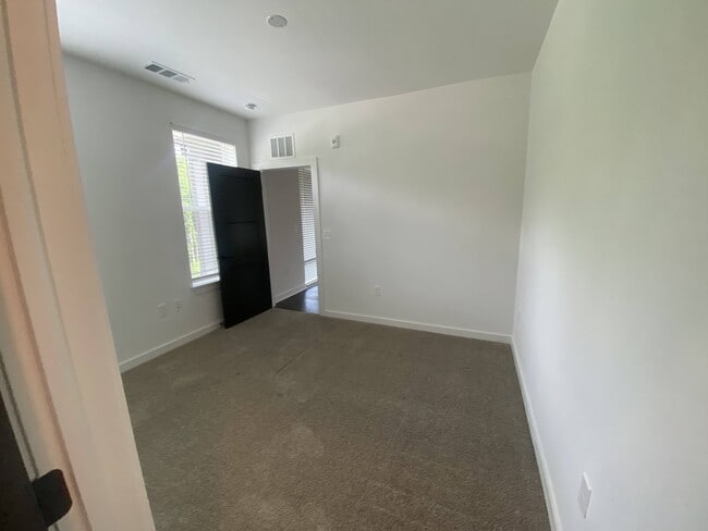 Interior Photo - The Wren Apartments