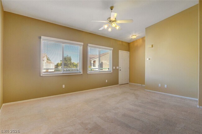 Foto del edificio - 7450 S Eastern Ave