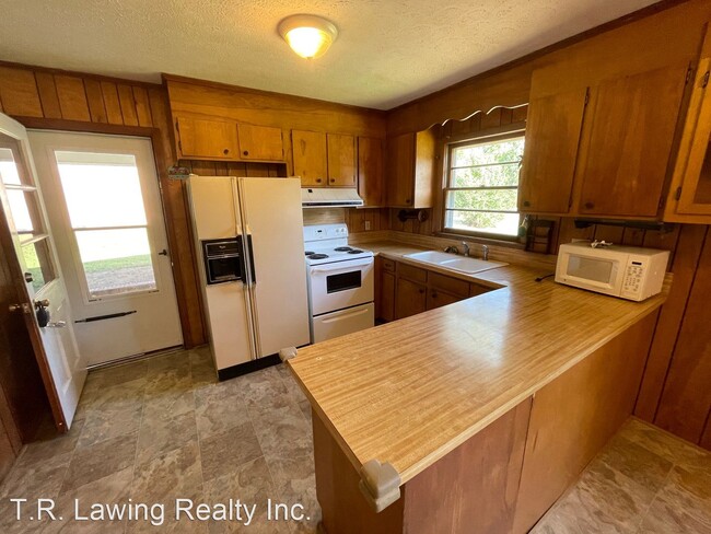 Building Photo - 3 br, 1 bath House - 1721 Kings Road