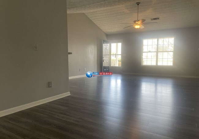 Foto del edificio - Newly UPDATED ranch in Lawrenceville