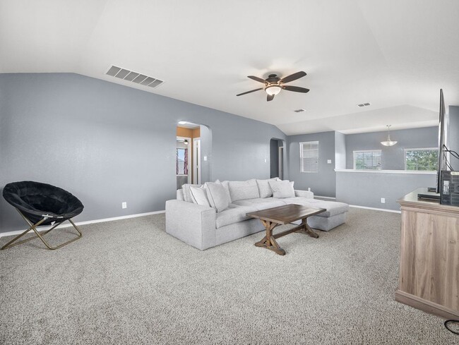 Building Photo - 15223 Cinnamon Teal