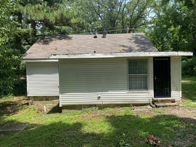 Building Photo - 4561 Raleigh Millington Rd