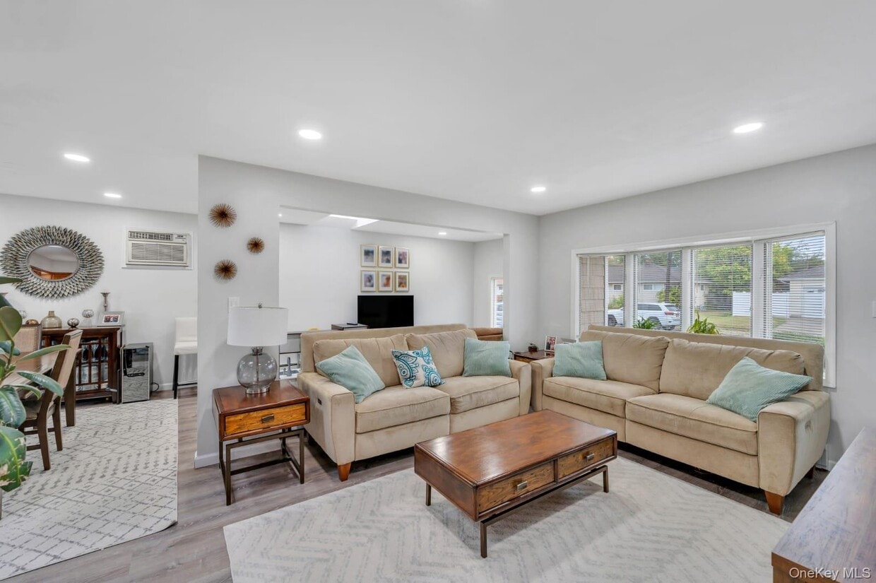 Foto principal - 1004 N Delaware Ave