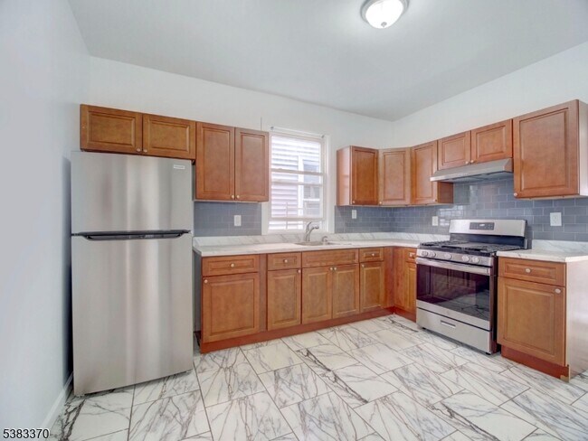 Foto del edificio - 329 S 19th St