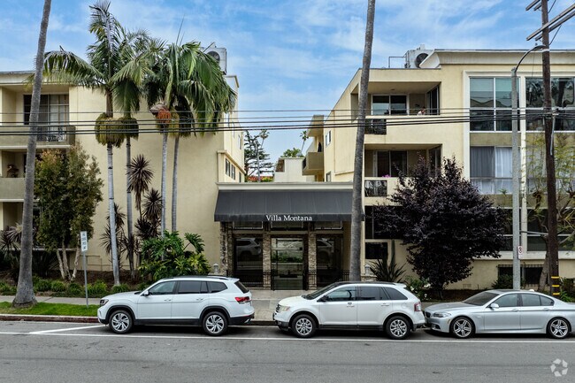 Building Exterior - Villa Montana Condominium Association