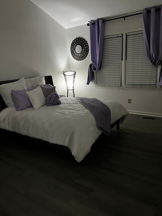Foto del edificio - 426 Georgetown Cir
