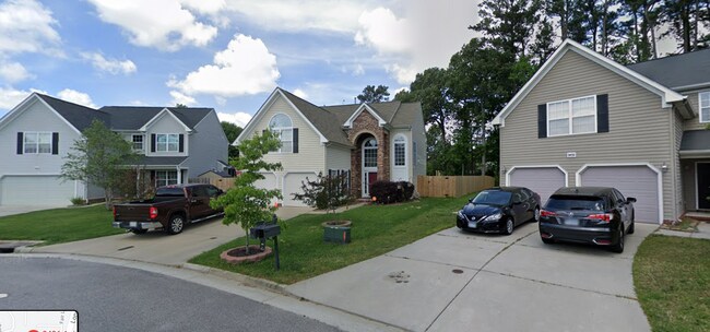 Lado frontal - 2436 Apiary Ct