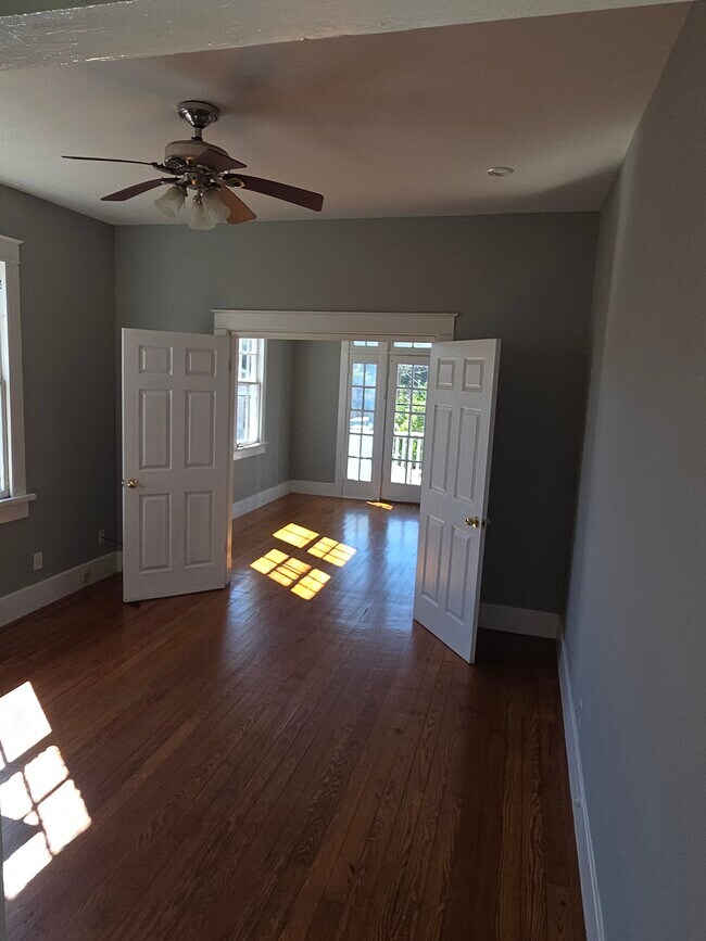 Foto del edificio - 1301 Ursulines Ave