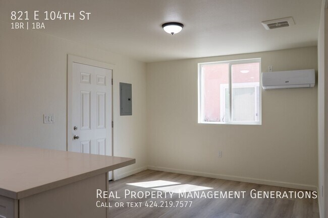 Foto del edificio - 821 E 104th St