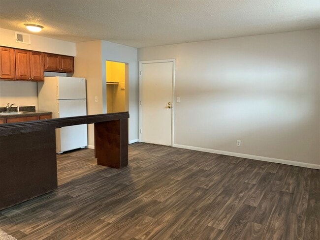 Foto del interior - The Village on University