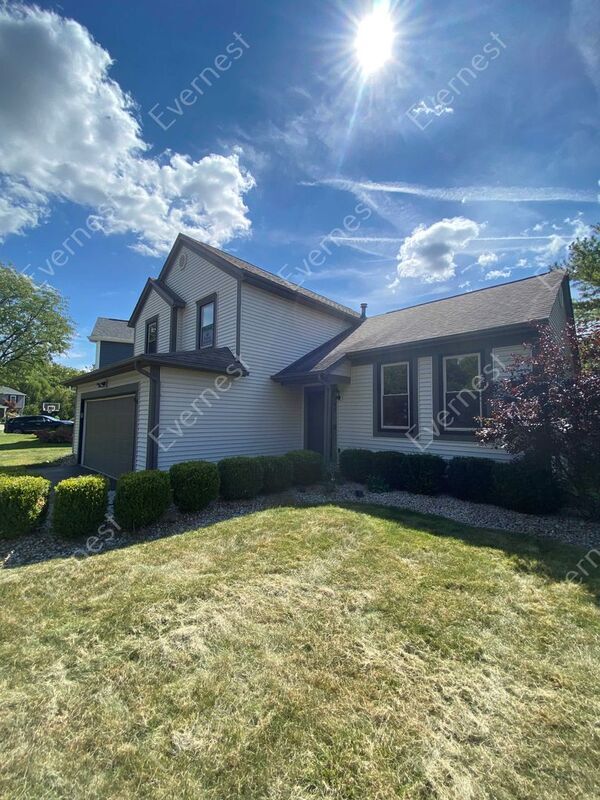 Building Photo - 30 Spicewood Ln