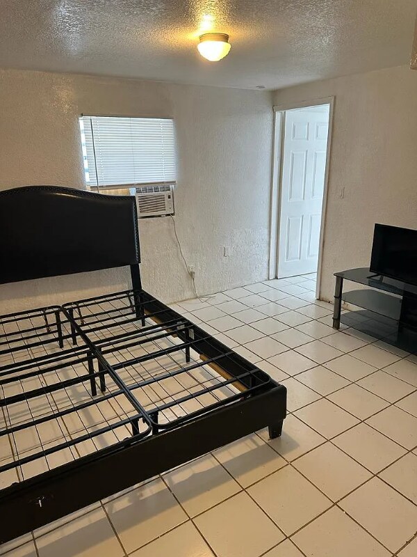 Foto del edificio - 201 NW 28th Terrace
