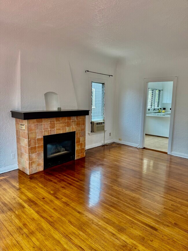 Foto del edificio - 1611 Talmadge St