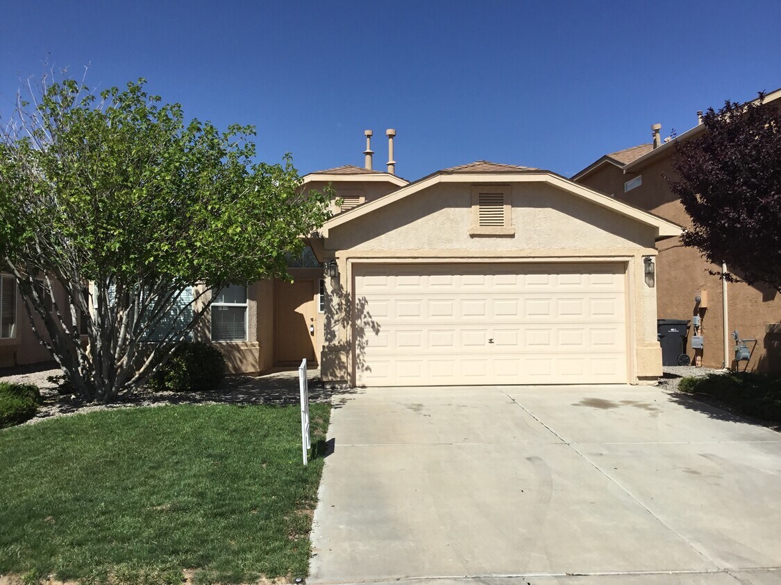 3746 Desert Pinon Drive NE House Rental in Rio Rancho, NM