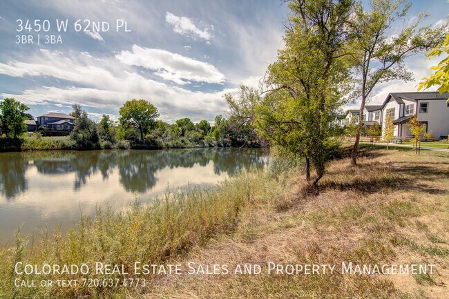 Building Photo - 3 Bedroom, 2 Bath Lake front House