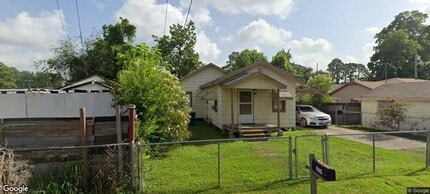 Building Photo - 314 Joan St