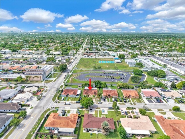 Foto del edificio - 9720 SW 37th Terrace