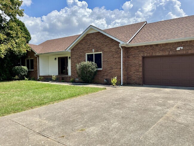Foto del edificio - 2758 Shepherds Ct