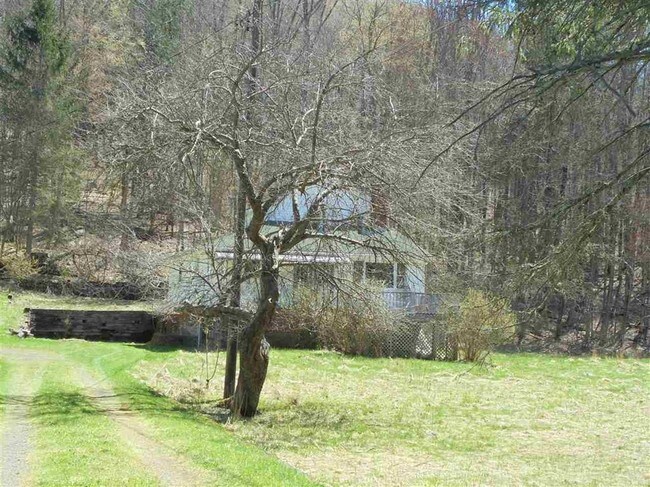 Building Photo - 90 Rockland Rd