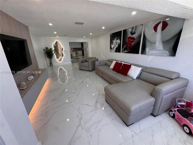 Foto del edificio - 10412 SW 173rd St