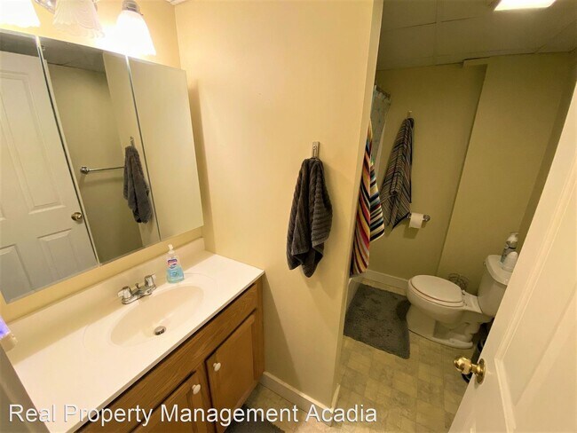 Foto del edificio - 1 br, 1 bath House - 96 Hammond St.  Apt. #4