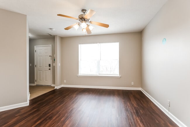 Foto del edificio - Inviting 3-Bedroom Nashville Home