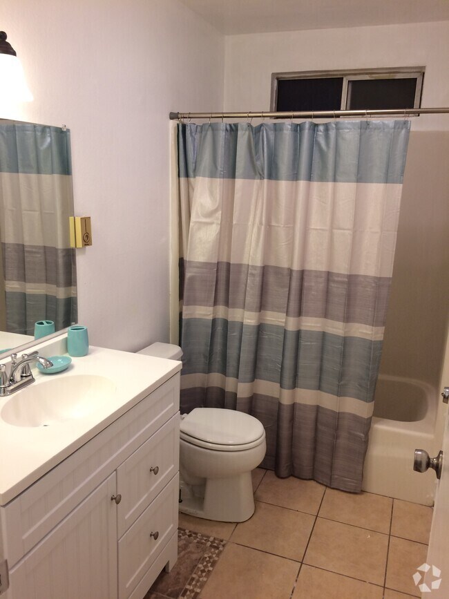 Downtown Prescott Apartments for Rent with a Yard Prescott, AZ 6