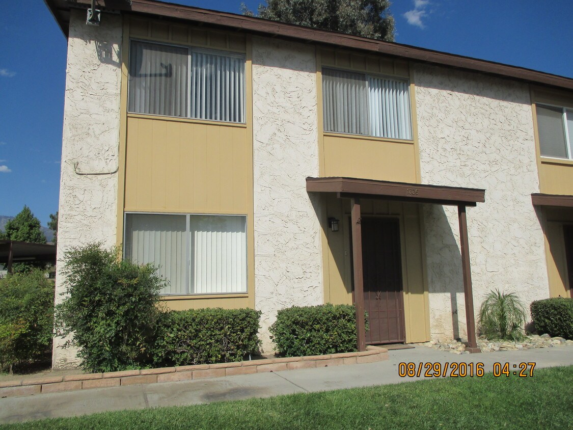 1336 Vista Serena Ave, Banning, CA 92220 Condo for Rent in Banning