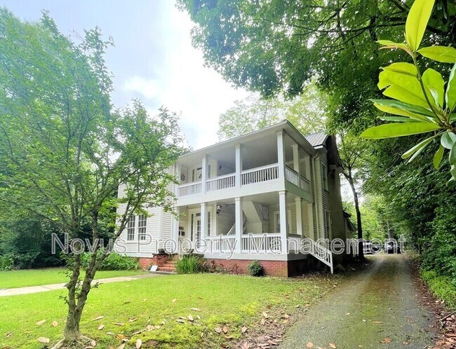 Foto del edificio - 506 Tanner St