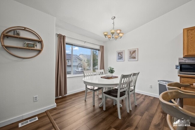 Photo - Townhouse — Beautiful 3-Bed / 2-Bath, 2-St...