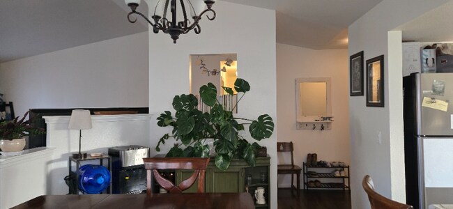 Foto del edificio - 763 N Taylor St