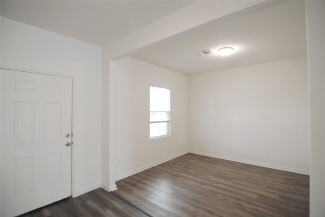 Foto del edificio - 1052 Water Oak Ln