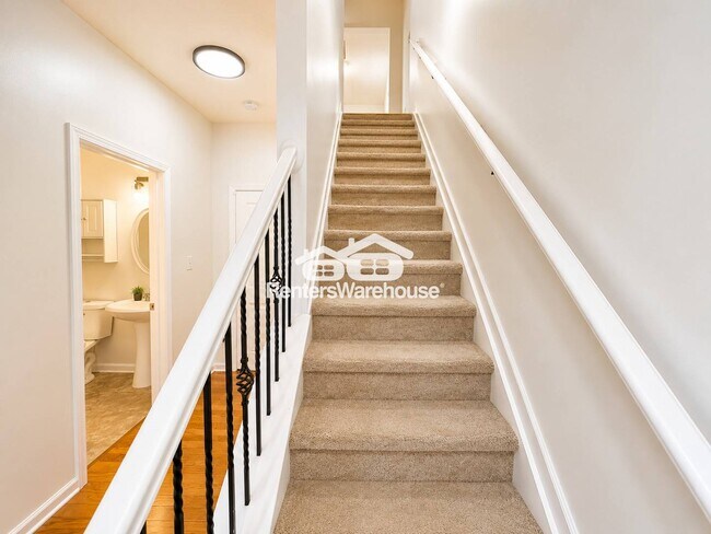 Building Photo - 5628 Cascade Run