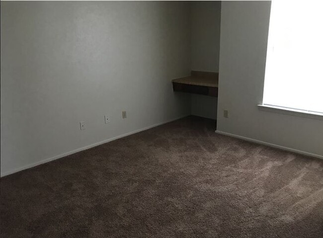 Building Photo - 3203 Eagle Hill Ct