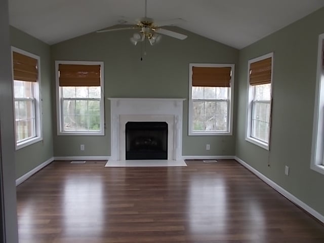 Building Photo - 2723 Mollys Ct