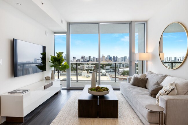 Foto del edificio - 1600 NW N River Dr