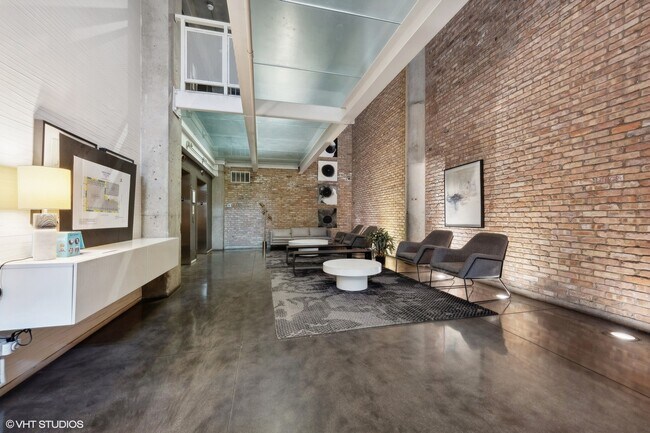 Foto del edificio - 1800 W Grace St
