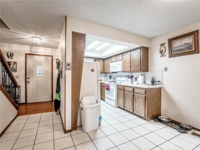 Foto del edificio - 9907 Mashburn Blvd