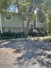 Building Photo - 725 Masons Beach Rd