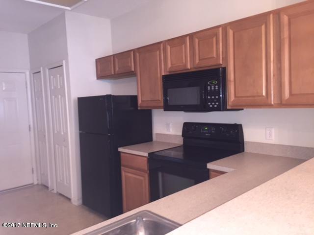 Building Photo - 373 Scrub Jay Dr