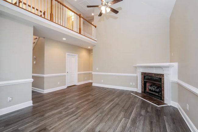 Building Photo - 67 Crabapple Ln